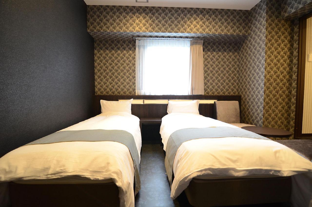 Nipponbashi Luxe Hotel Osaka Exterior photo