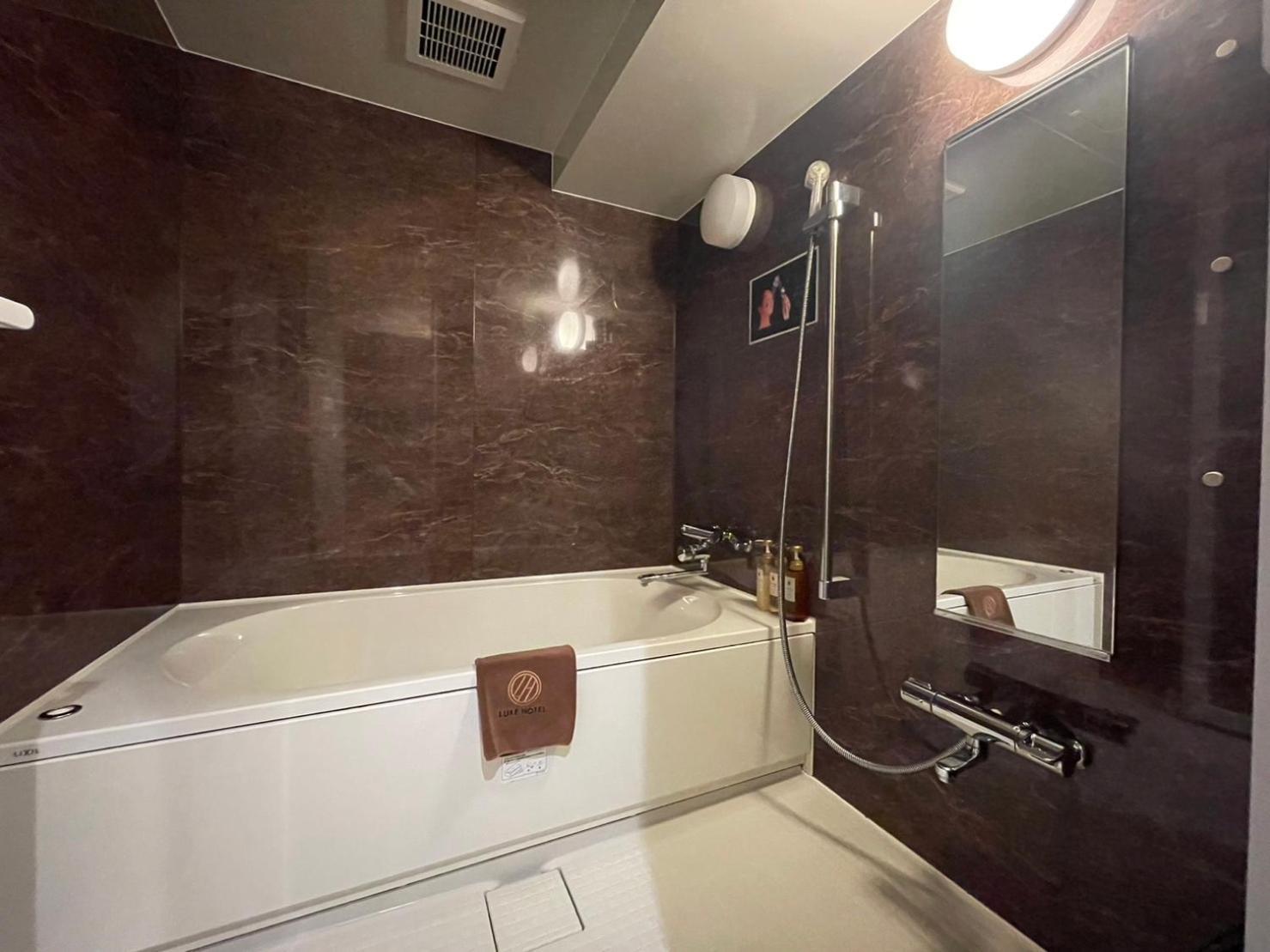 Nipponbashi Luxe Hotel Osaka Exterior photo